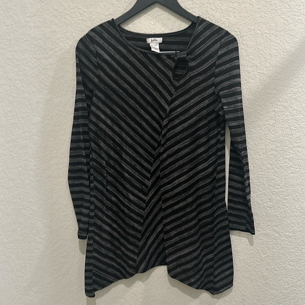 Isela striped top medium